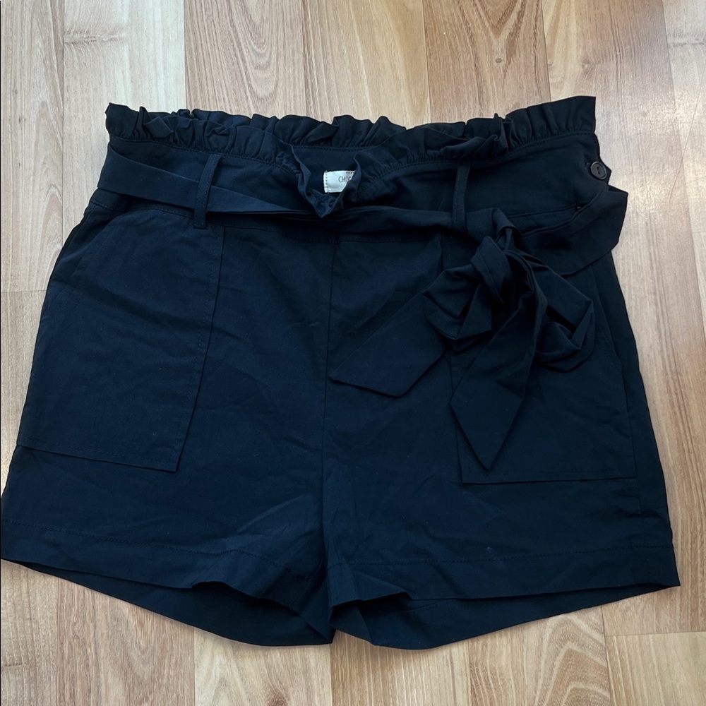High-Waisted pull on belted Shorts Size L